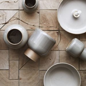 10 Decluttering Tips to Simplify Your Home and Mind (Without Losing Your Sanity)